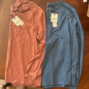 Untuckit men’s size Large bundle shirts